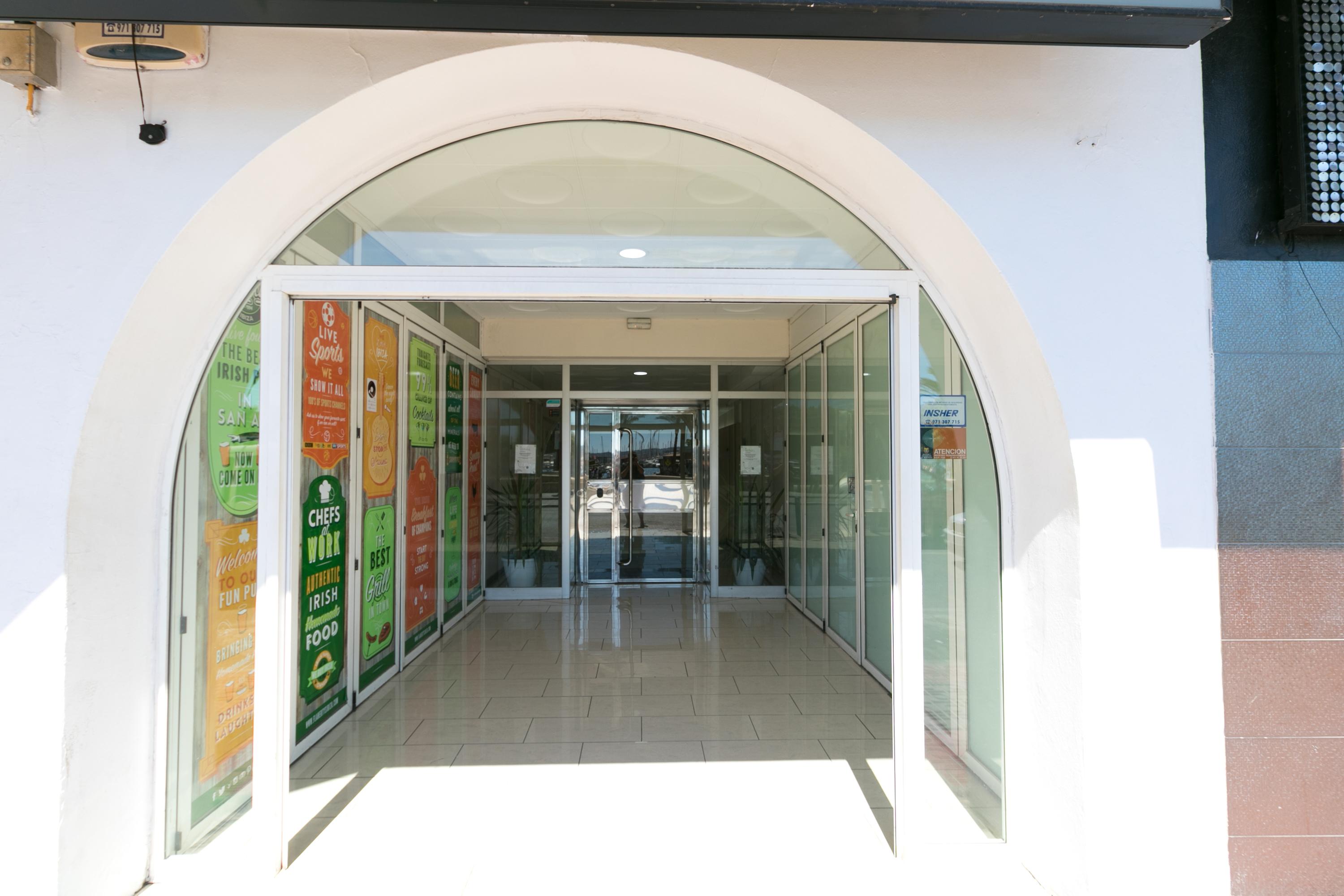 The White Apartments (Adults Only) San Antonio Abad Exterior foto